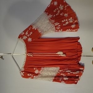 Umgee long bell sleeves blouse,Off shoulder